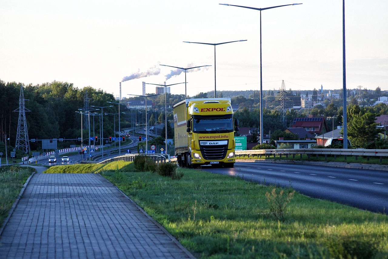 Promocja usług firmy – ulotka, wizytówka firmy transportowej